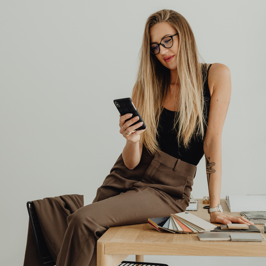 What Makes a Scroll-Stopping Ad?